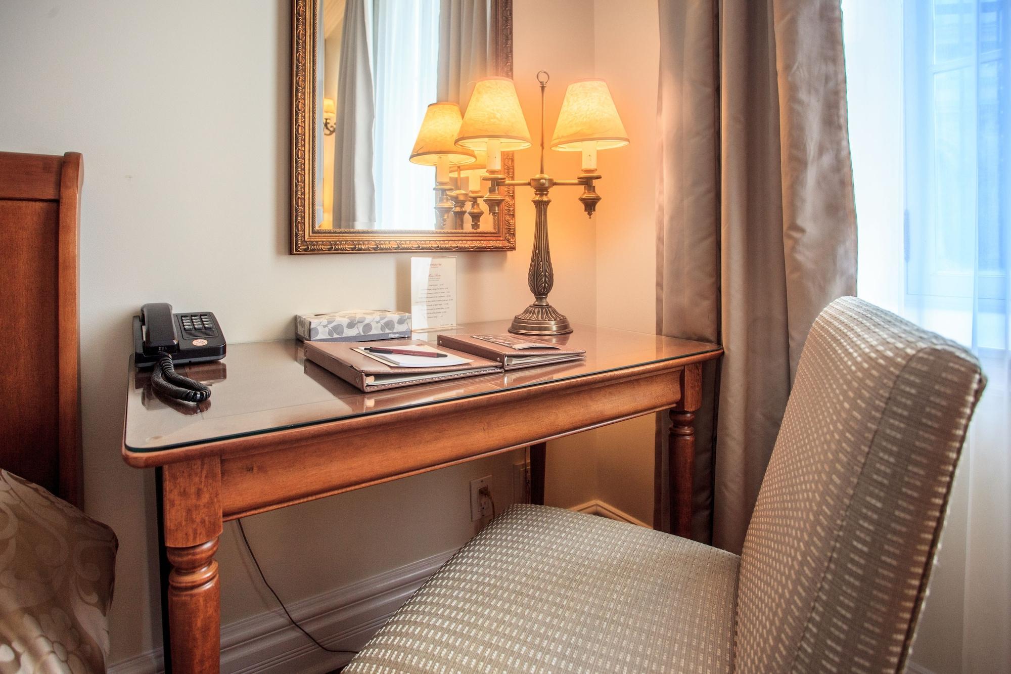 Hotel Bonaparte Μόντρεαλ Εξωτερικό φωτογραφία